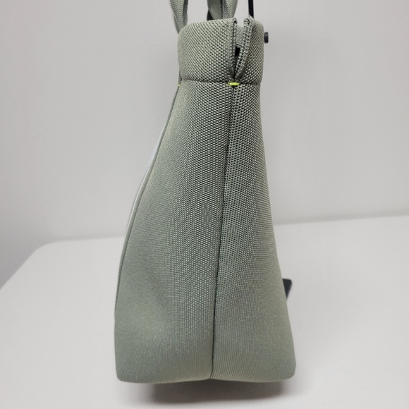 Rothy's THE ESSENTIAL Tote In Hillside Green Tote Bag. - Picture 7 of 16